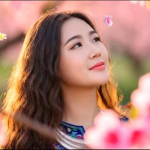 Nyob Lis Cas Lawm Tus Neeg Kuv Hlub