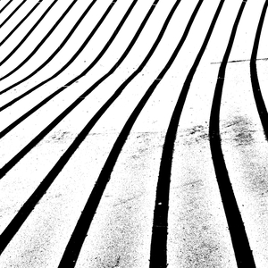 Falling Apart (feat. Maiah Manser)