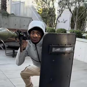 Bluff (feat. GioFrmSg)