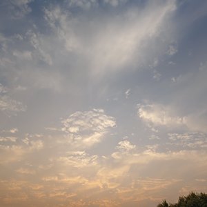 卑微_46221299885184004_1757950367234.wav