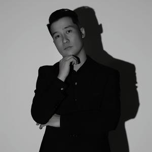 Hux Boldugmu~Emam Musajan