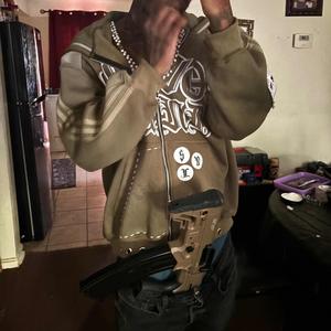 Bleachers (feat. Soho34)