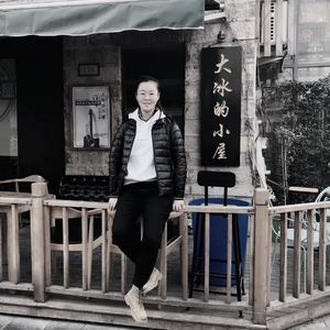 关于民谣的姜小姐