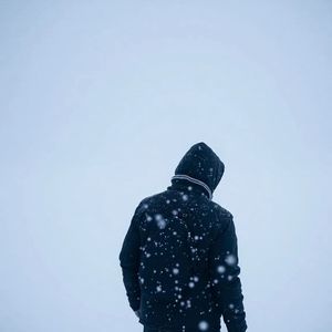 кроме нас