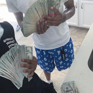 Free Minds (feat. Adott Hilfiger)