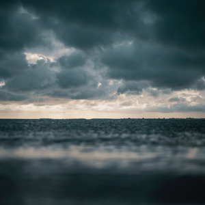 Le Femme De La Mer (Daughter of the Ocean) [Introduction]