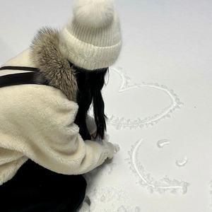 眼泪的汛期是每当想起你