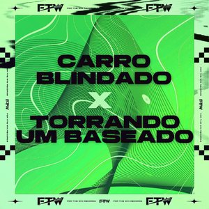 Carro Blindado X Torrando um Baseado