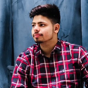 Gal Mitthi Bol × Kiss Me More