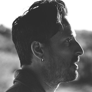 Weather (feat. Leslie Stevens)