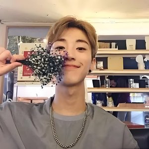 你是我心中的光_小月