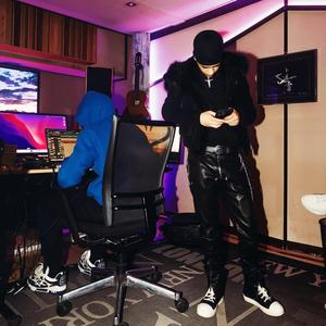 Me Llamas (Instrumental)