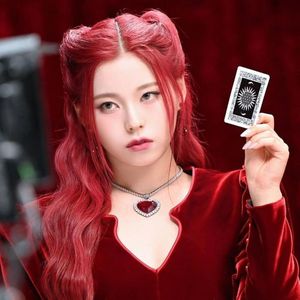 红色恋人 Red Valentine - 女团 ILLIT NMIXX KPOP TYPE BEAT