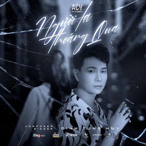 Người lạ thoáng qua