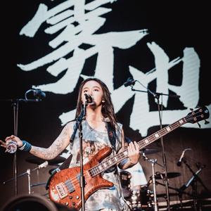 当我踏入你的人间