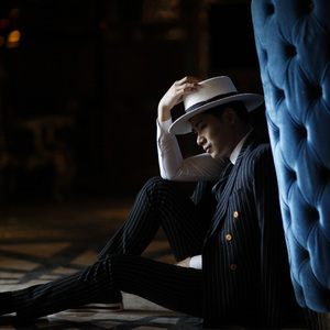 张偲偲 电台情歌（Cover 莫文蔚）