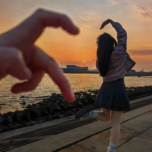 纸飞机落你心田