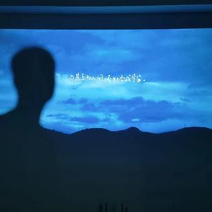 希望边缘的光暖人生