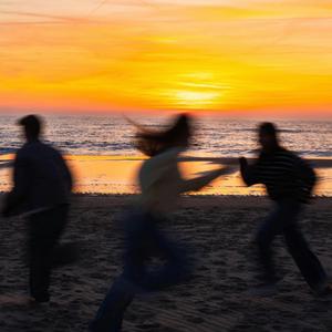 大风在刮大雪在下 (DJ版)