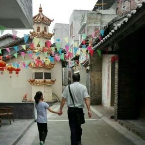 举灯的人-猛兽野狼