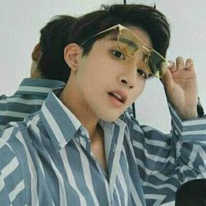 消愁(Live)_威先生