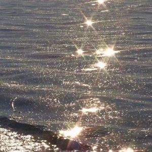 夜是克莱因蓝的忧伤