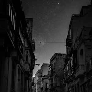 잠 못 이루는 밤이면