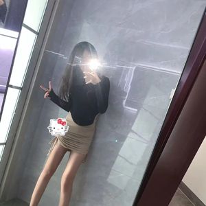 睫毛轻颤