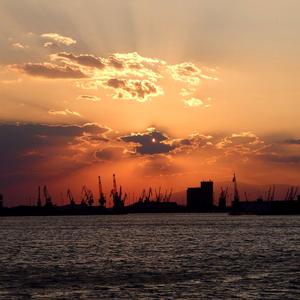 妳是我心裏的那道光（prod by Bizy）