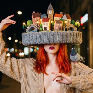 Божевільна