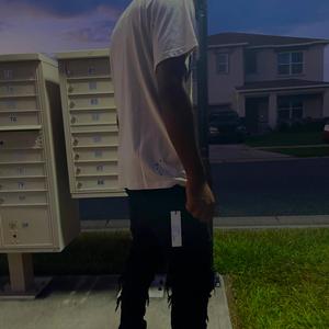 Shhhh (feat. YSN Karvin)