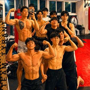 친구야 오늘 펌핑 미쳤다(득근송)