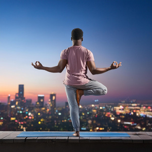 Ritmos De Yoga Para Una Práctica Serena