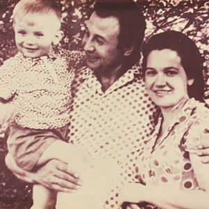 Сніг Hа Зеленому Листі