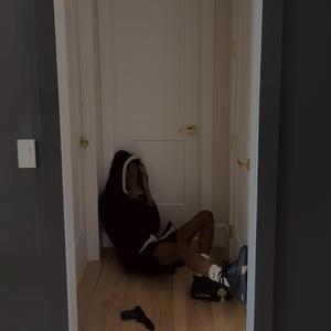 14 (feat. VEE)