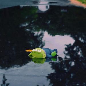 Alienz (What's the Point)