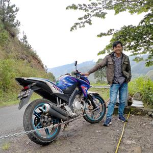 PHP (Pemberi Harapan Palsu)