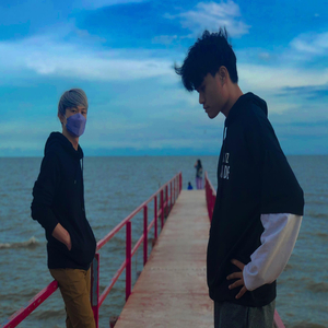 เธอให้เขาเลือก