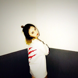 Kero one - Hug or Trick