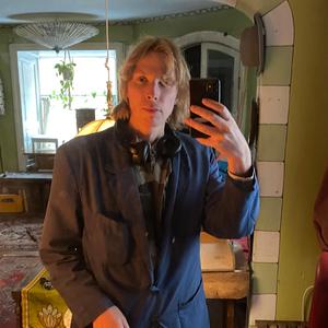 Låtsas människorna på Domens Dag