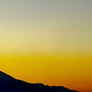 six degrees (hands high)