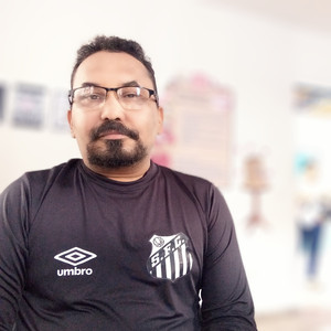 No Chão ou a Flutuar, Sempre a Poetizar