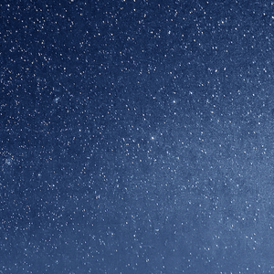 月光是黑夜的明灯