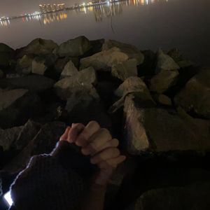 你是山楂树我是你脚下的坟