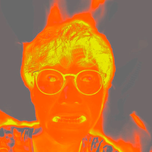 サンセット通りの真夜中は雨