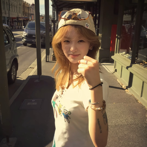 独自撑伞的日子记得大步前行 (中长跑进行曲)