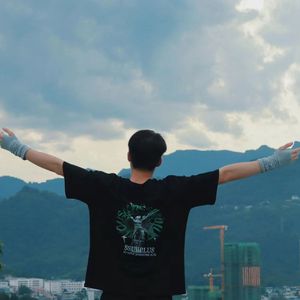 迷雾中的叹息