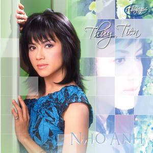 Chợt Nghe Bước Em Về