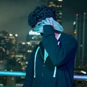 Fell Out (feat. StoopidXool)