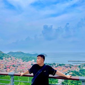 只要你过得比我好